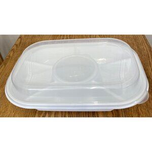 Buddeez Serving Tray With Lid & Dip Section